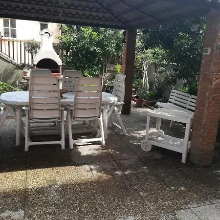 La * Macerata Campania